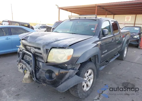 2010 Toyota Tacoma Base V6 z USA, uszkodzony, nr VIN 3TMMU4FN2AM016392